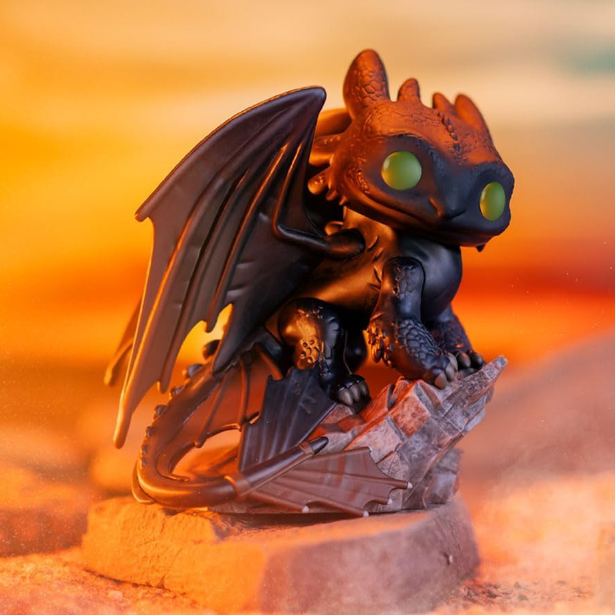 Funko Pop! Deluxe: How to Train Your Dragon – Toothless Vinyl Figure thumbnail