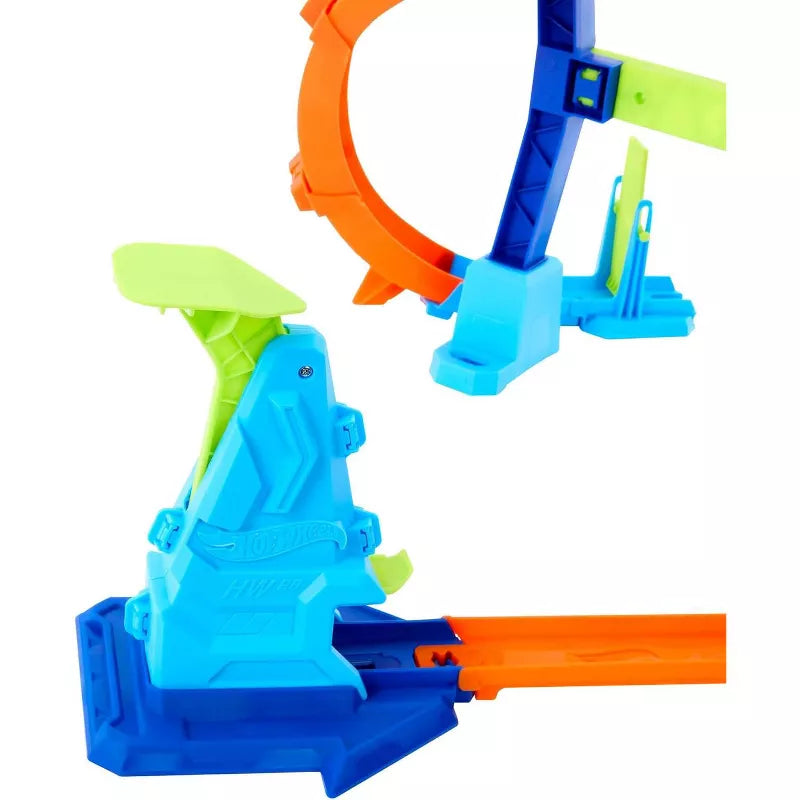 Hot Wheels Toy Car Track Set, Flip & Jump Through The Corkscrew Loop with 1:64 Scale Car thumbnail