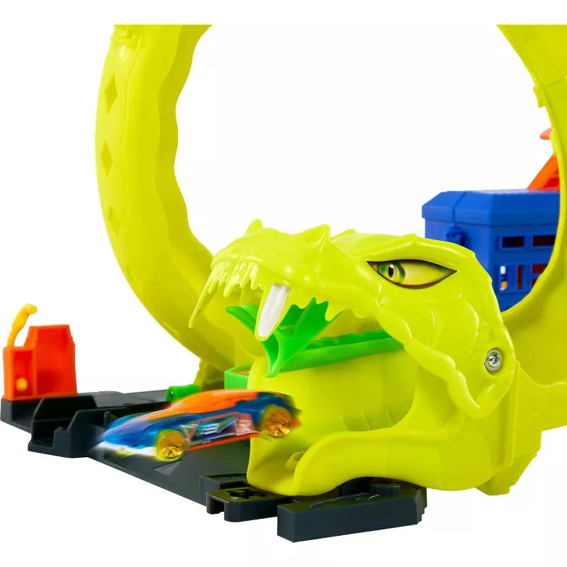 Hot Wheels Toy Car Track Set, Snake Gas Station Playset with 1:64 Scale Die-Cast Vehicle thumbnail