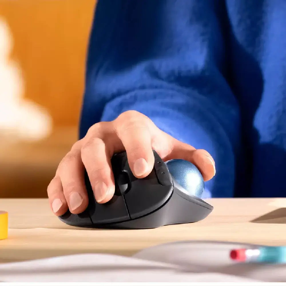 Logitech Ergo M575 Wireless Trackball 910-005869 thumbnail