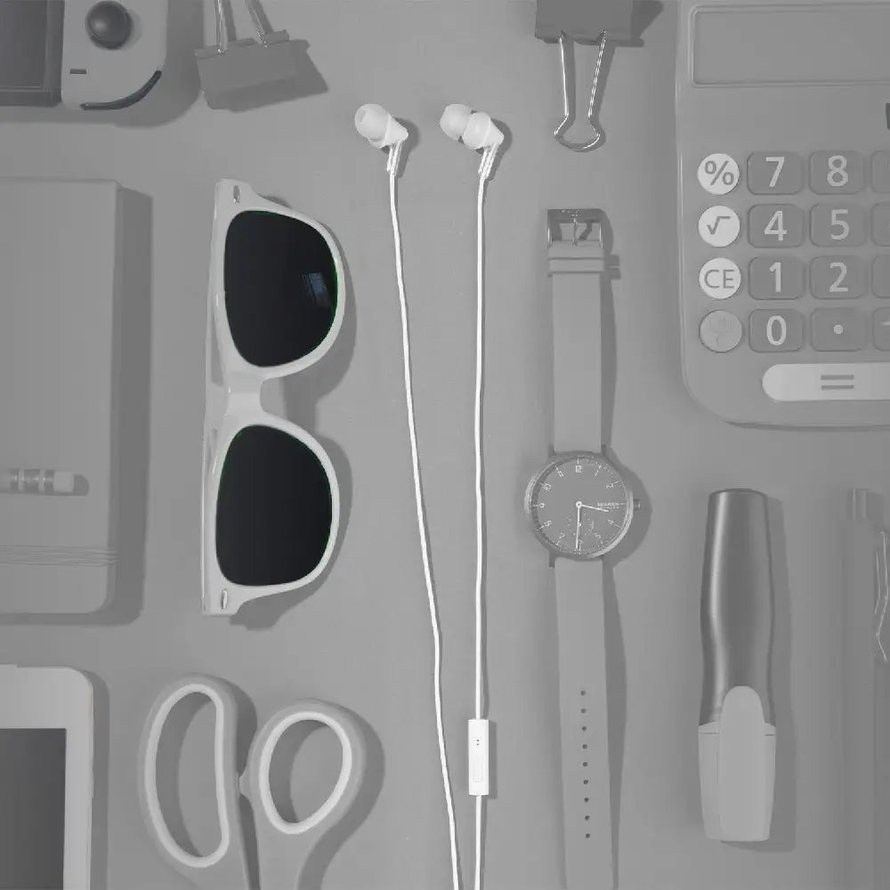 PANASONIC ErgoFit Headphones with Microphone WHITE RP-TCM125-W thumbnail