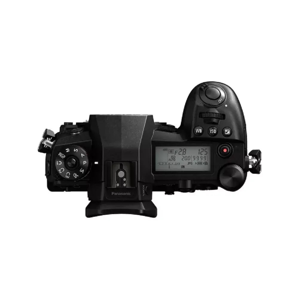 Panasonic Lumix Mirrorless Camera DC-G9 thumbnail