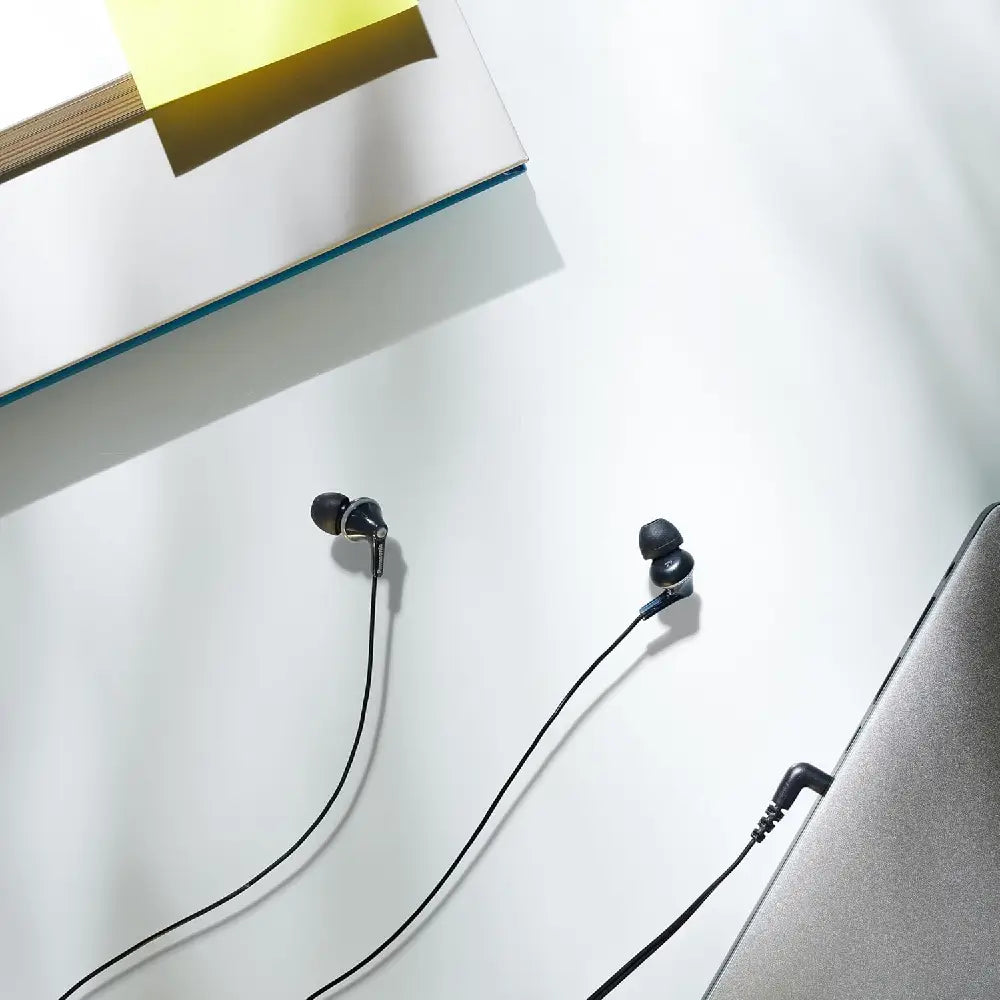 Panasonic Wired Earphones 3.5 mm Jack Black RP-HJE125-K thumbnail