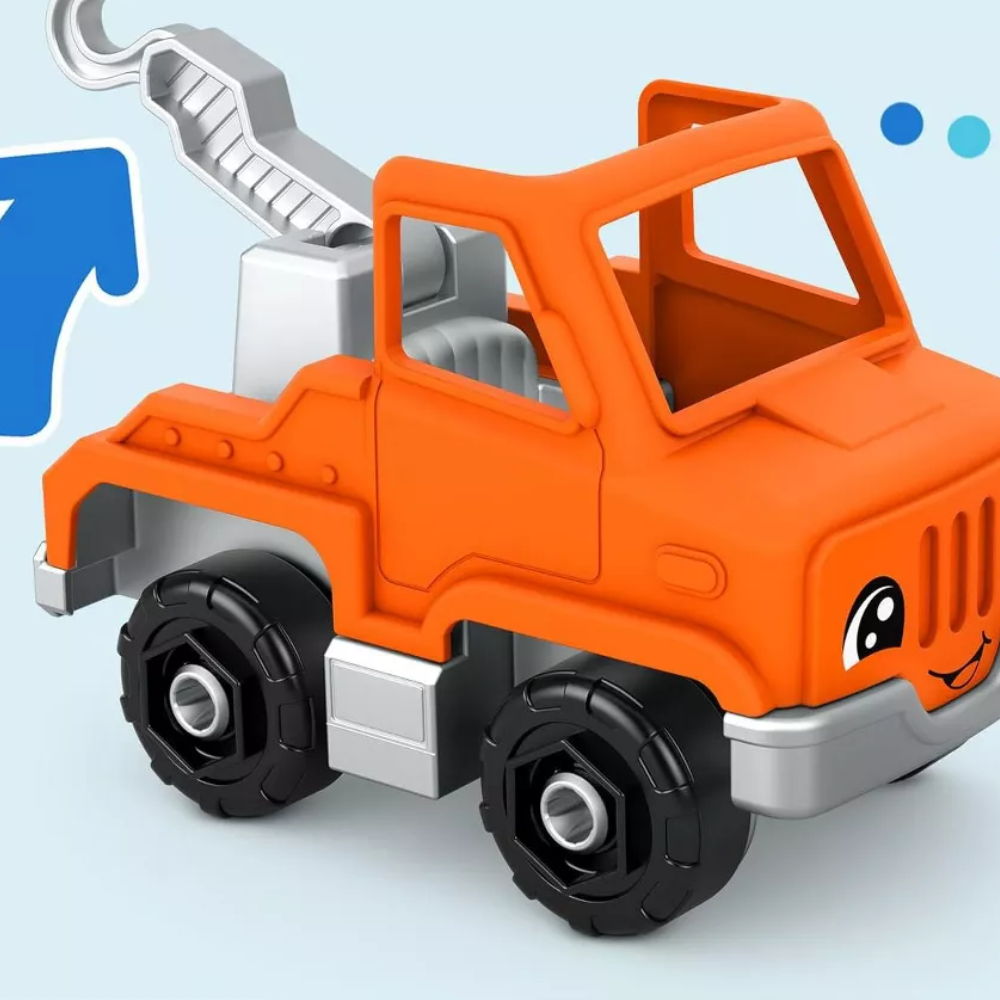 Fisher-Price Little People Toddler Toy Help and Go Tow Truck and Figure. The tow truck encourages toddlers to engage in active play, helping them build motor skills and explore imaginative scenarios centered around helping others and transportation. HNJ29 thumbnail