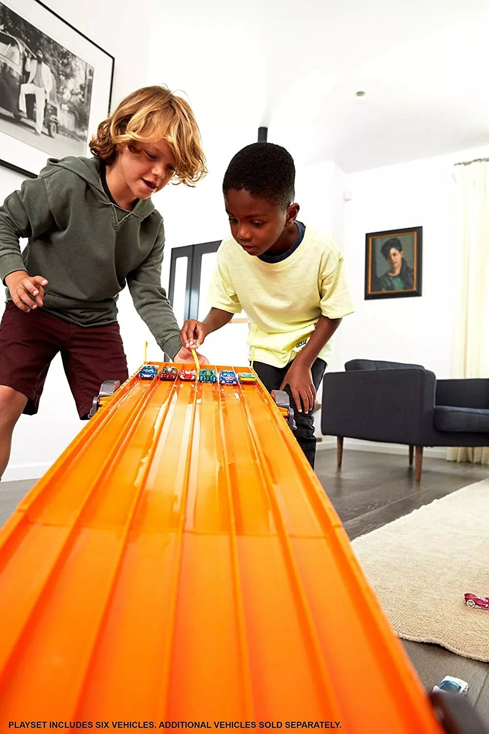 Hot wheels Super 6 Lane Racing Set V1983 thumbnail