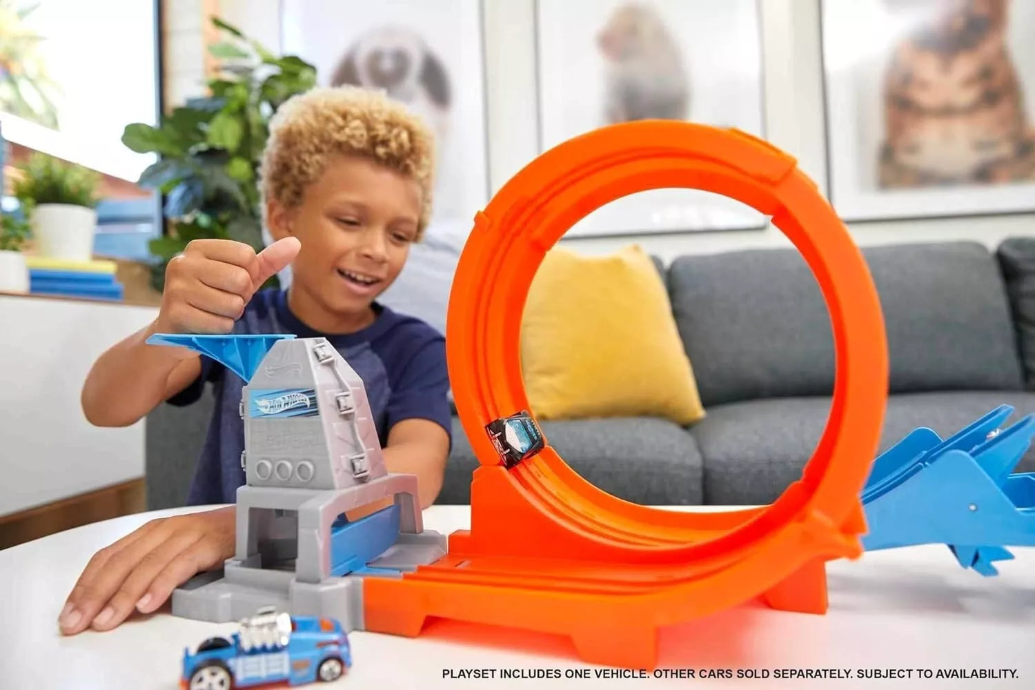 Hot Wheels Loop Stunt Champion Track Set GTV13 thumbnail